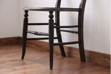 アンティーク家具　アンティーク　おしゃれで小ぶりなトールペイントチェア(3)