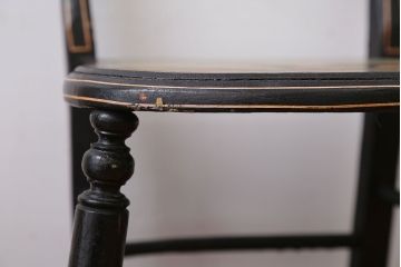 アンティーク家具　アンティーク　おしゃれで小ぶりなトールペイントチェア(3)