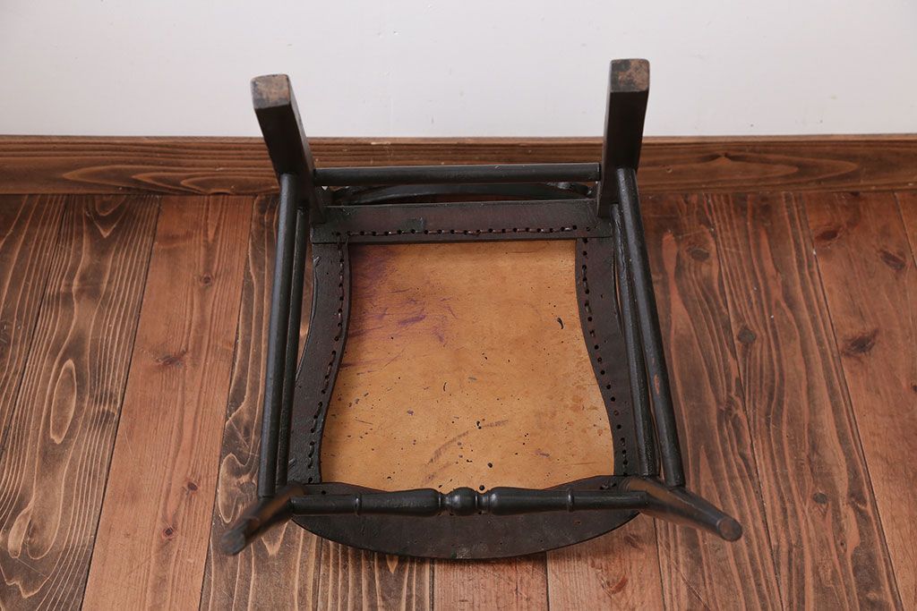 アンティーク家具　アンティーク　おしゃれで小ぶりなトールペイントチェア(4)