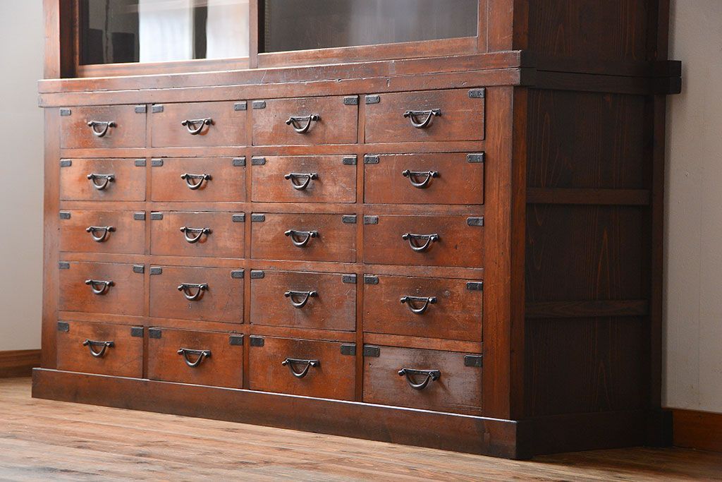 アンティーク家具　古民具・骨董　前面檜材のアンティーク重ね収納棚(水屋箪笥)