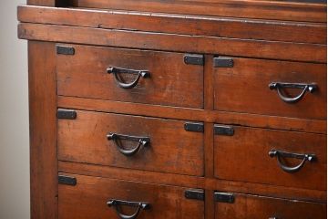 アンティーク家具　古民具・骨董　前面檜材のアンティーク重ね収納棚(水屋箪笥)