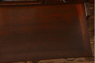 アンティーク家具　和製アンティーク　古いナラ材の上質な食器棚(カップボード)