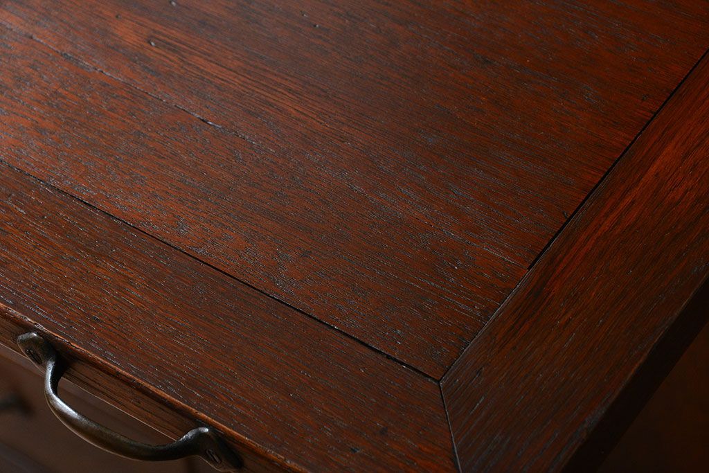 アンティーク家具　和製アンティーク　古いナラ材の上質な食器棚(カップボード)