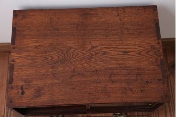 アンティーク家具　古民具・骨董　高級品!古い槐(えんじゅ)材の上質な戸棚付き小引き出し