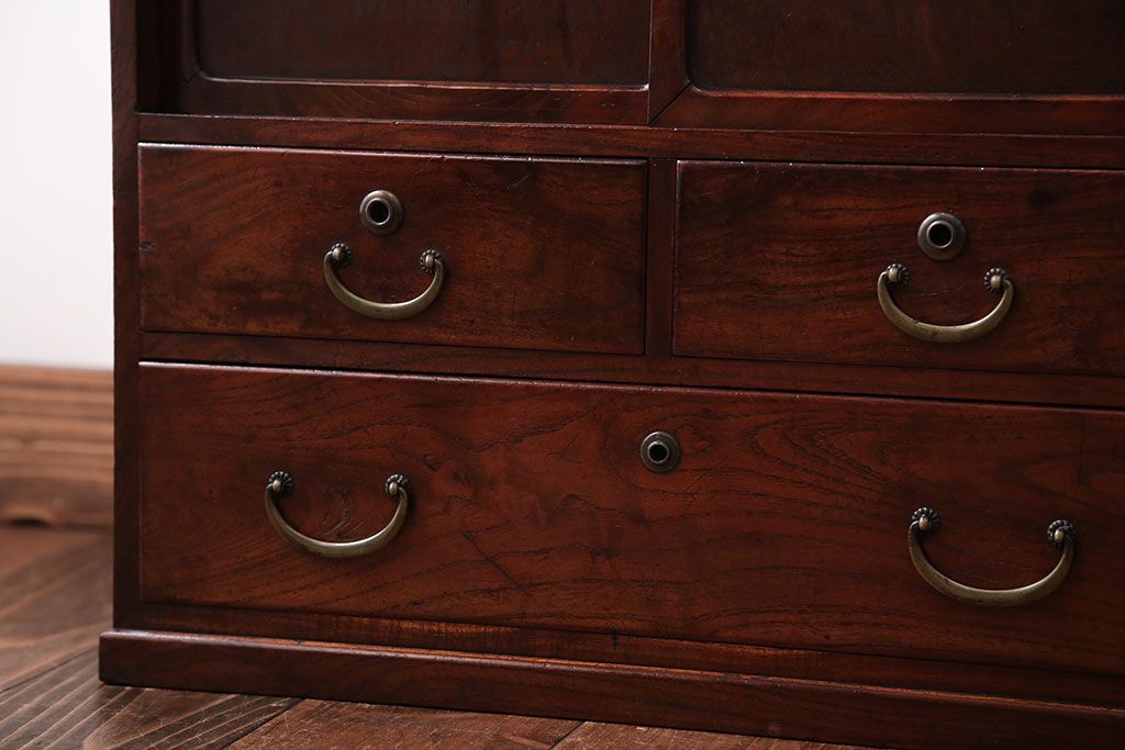 アンティーク家具　古民具・骨董　高級品!古い槐(えんじゅ)材の上質な戸棚付き小引き出し