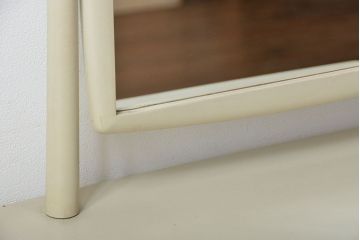 ヴィンテージ家具　北欧ビンテージ　フィンランドASKO製　 シンプルでかわいいドレッサー