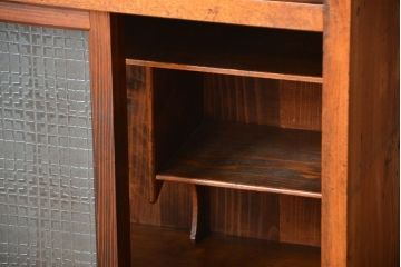 アンティーク家具　和製アンティーク　古い木の味わい深い小振りな収納棚