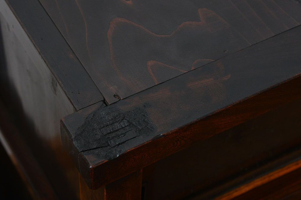 アンティーク家具　古民具・骨董　前面欅材の気泡ガラス戸時代箪笥サイドボード