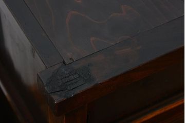 アンティーク家具　古民具・骨董　前面欅材の気泡ガラス戸時代箪笥サイドボード