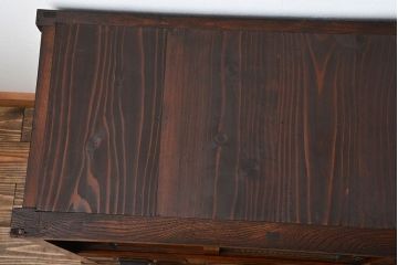 アンティーク家具　古民具・骨董　前面欅材のモールガラス戸時代箪笥サイドボード