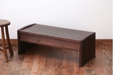 アンティーク家具　 和製アンティーク　引き出し2杯付き!古い木製のシンプルな文机
