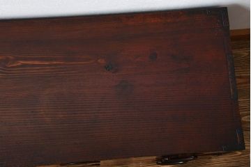 アンティーク家具　古民具・骨董　漆が美しいアンティーク時代箪笥ローボード(1)