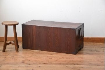 アンティーク家具　古民具・骨董　漆が美しいアンティーク時代箪笥ローボード(1)