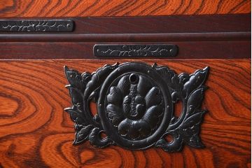 中古 伝統民芸家具 岩谷堂　美品　2段重ね衣装箪笥