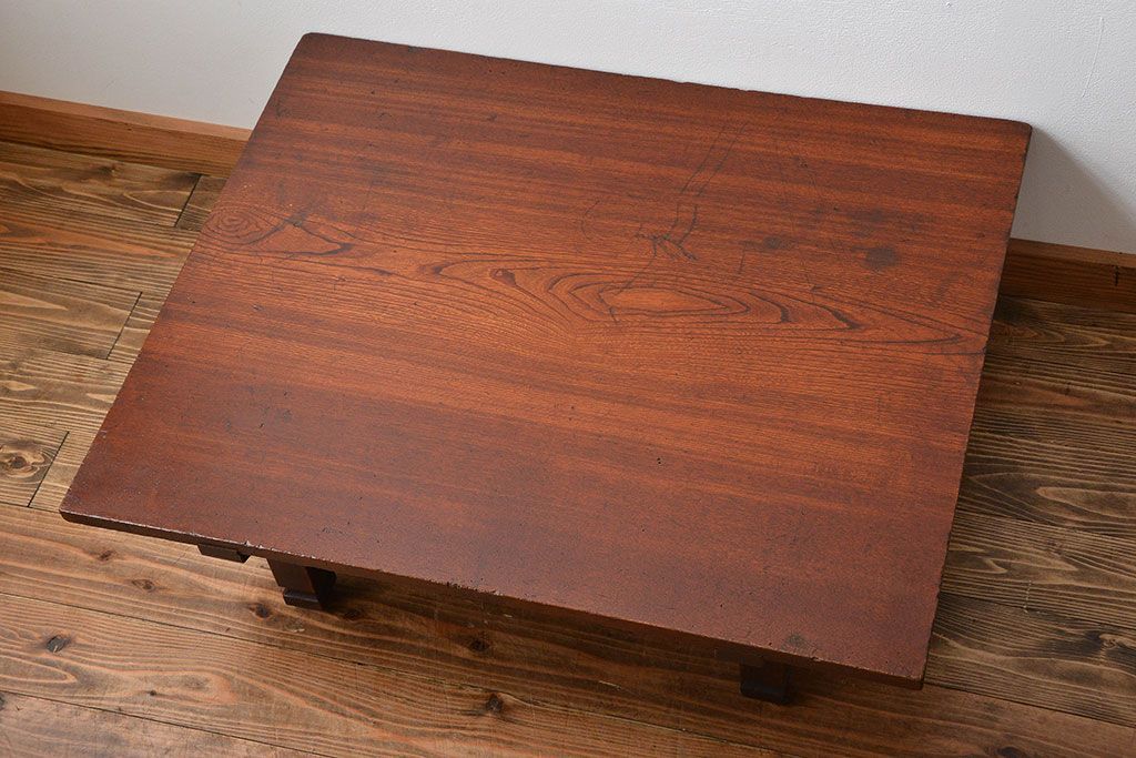 アンティーク家具　和製アンティーク　古い木製のシンプルな座卓(1)