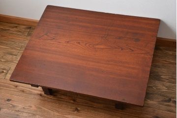 アンティーク家具　和製アンティーク　古い木製のシンプルな座卓(1)