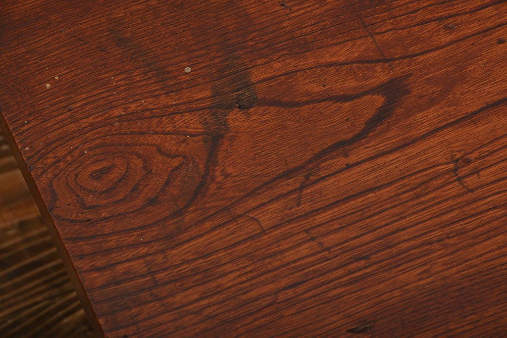 アンティーク家具　和製アンティーク　古い木製のシンプルな座卓(1)