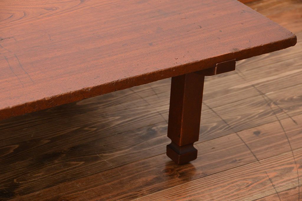 アンティーク家具　和製アンティーク　古い木製のシンプルな座卓(1)