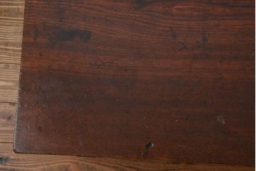 アンティーク家具　和製アンティーク　古い木製のシンプルな座卓(2)