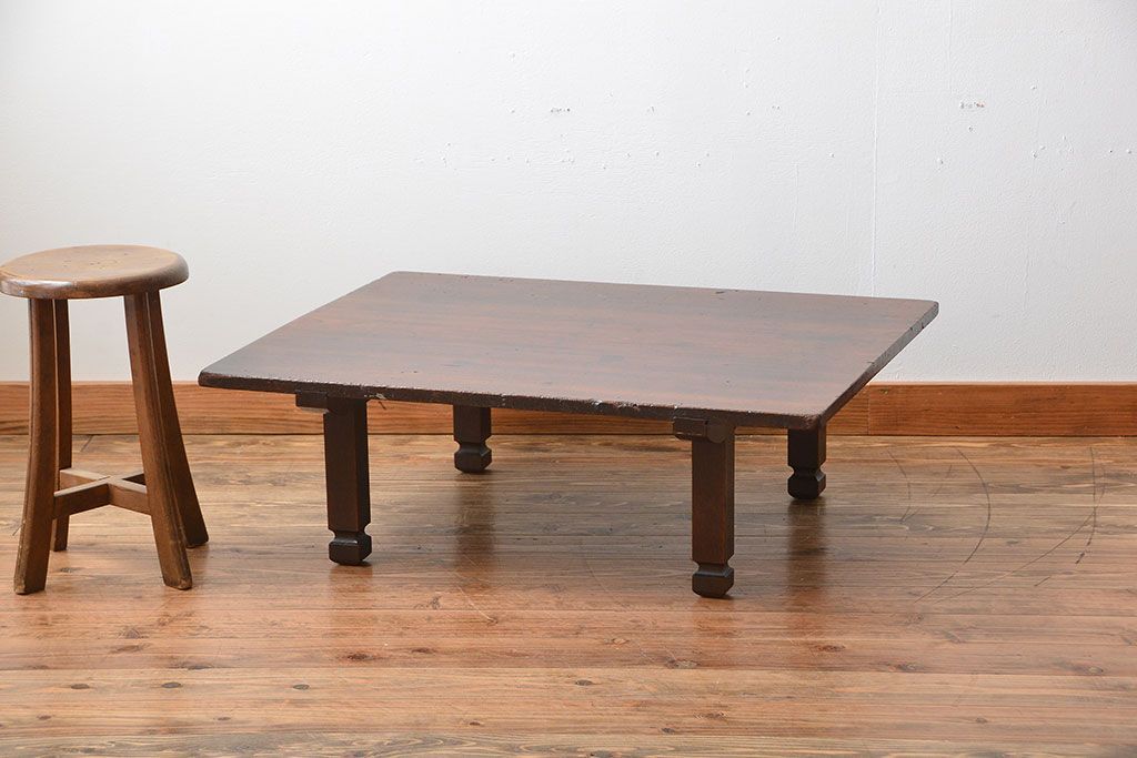 アンティーク家具　和製アンティーク　古い木製のシンプルな座卓(2)