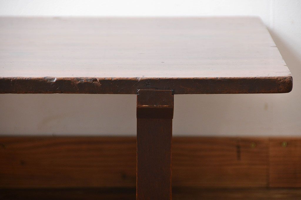 アンティーク家具　和製アンティーク　古い木製のシンプルな座卓(2)