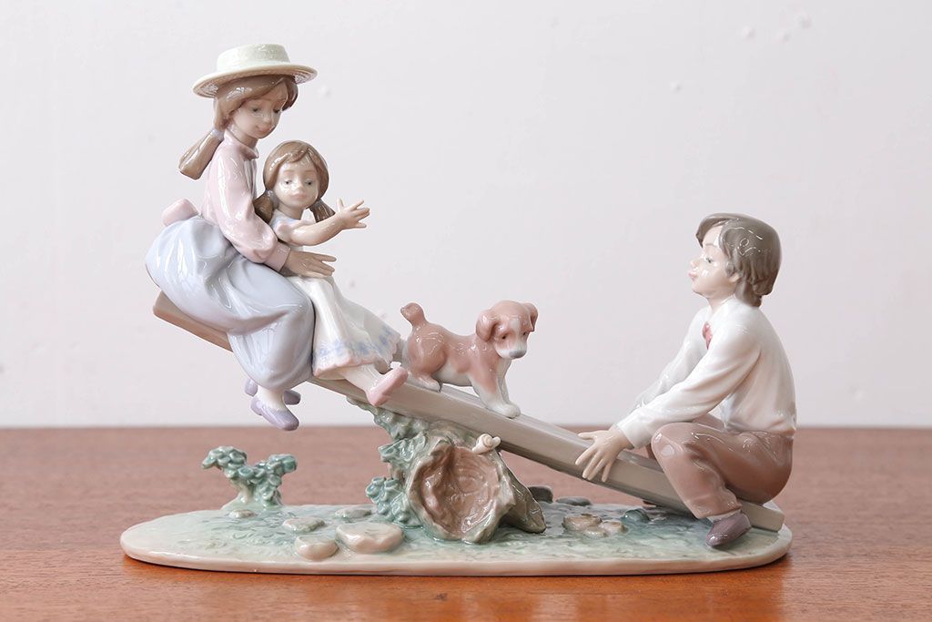 子供の陶器置物 シーソー　リヤドロ 子供の陶器置物 シーソー リヤドロ 希少◇LLADRO/リヤドロ