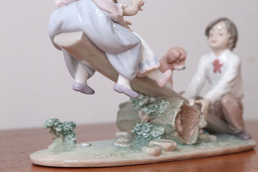 アンティーク雑貨　美品・リヤドロ(LLADRO)シーソーと子供たち(絶版)箱付き(定価約13万円)