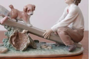 アンティーク雑貨　美品・リヤドロ(LLADRO)シーソーと子供たち(絶版)箱付き(定価約13万円)