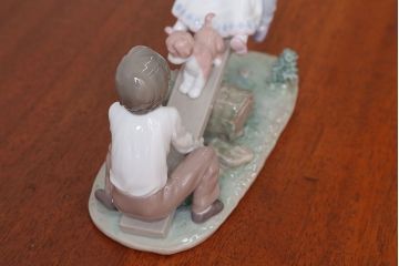 アンティーク雑貨　美品・リヤドロ(LLADRO)シーソーと子供たち(絶版)箱付き(定価約13万円)