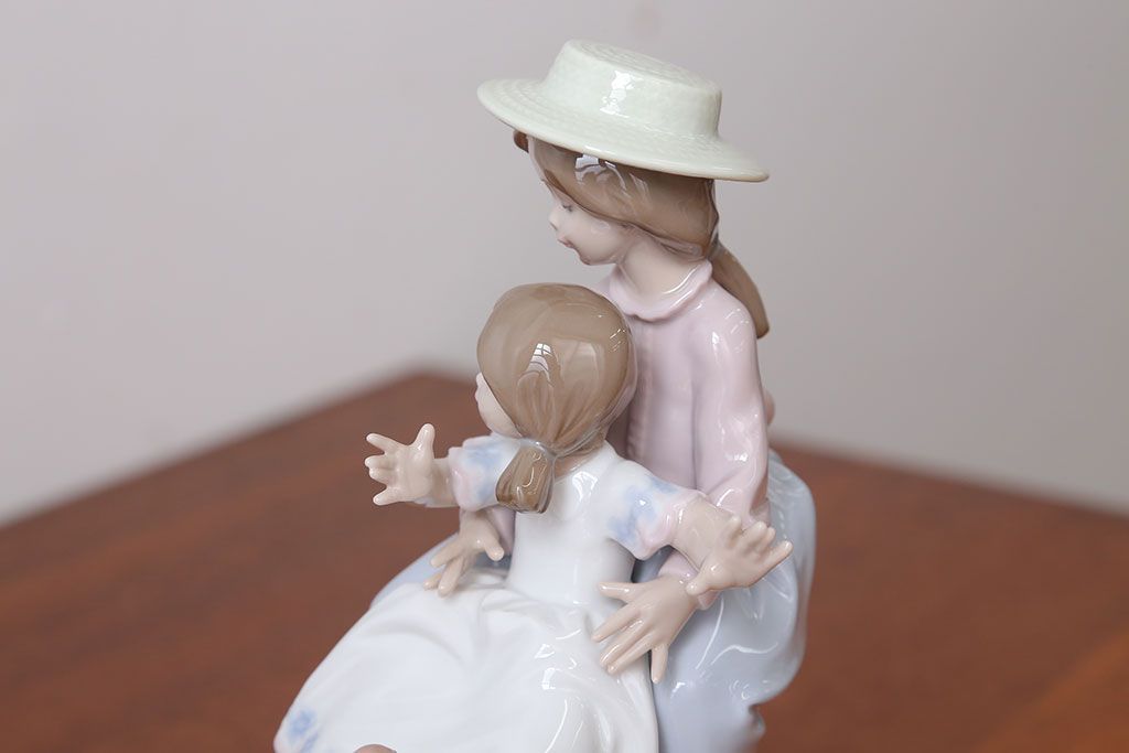 アンティーク雑貨　美品・リヤドロ(LLADRO)シーソーと子供たち(絶版)箱付き(定価約13万円)