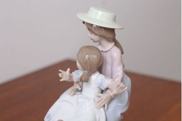 アンティーク雑貨　美品・リヤドロ(LLADRO)シーソーと子供たち(絶版)箱付き(定価約13万円)