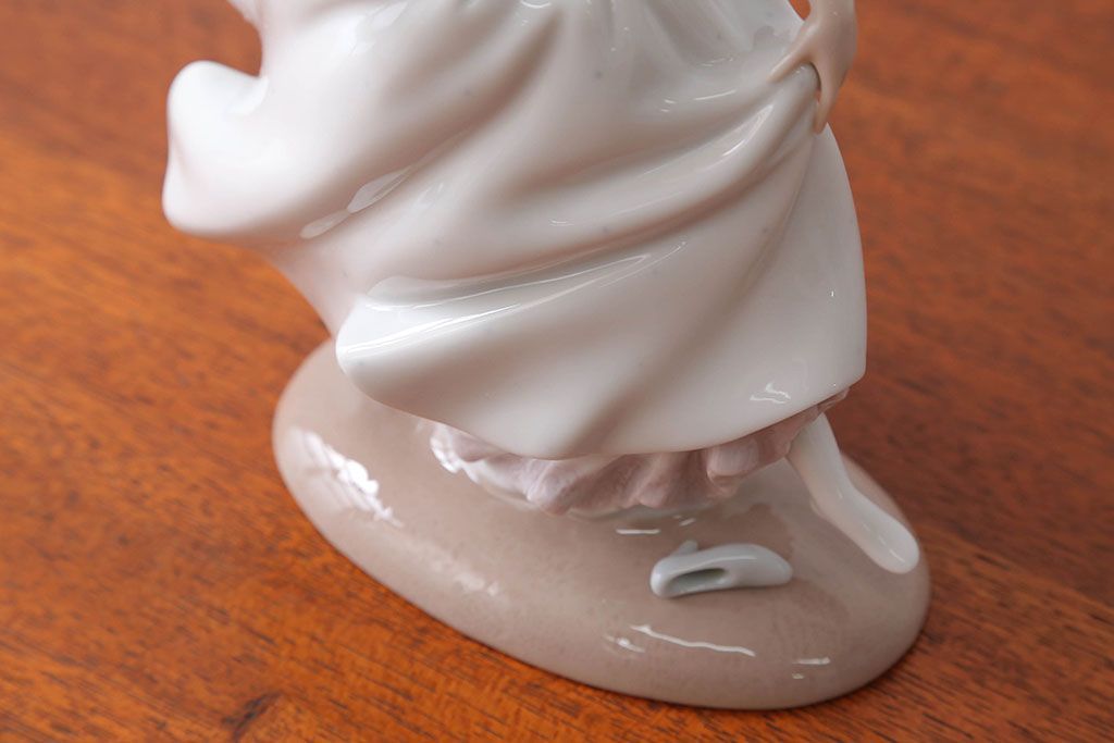 アンティーク雑貨　美品・リヤドロ(LLADRO)シンデレラ・箱付き