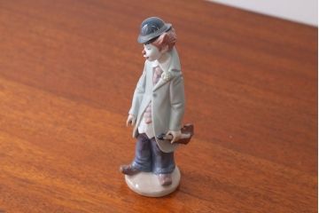 アンティーク雑貨　美品・リヤドロ(LLADRO)少年ピエロ(ヴァイオリン)・箱付き