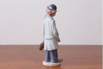 アンティーク雑貨　美品・リヤドロ(LLADRO)少年ピエロ(ヴァイオリン)・箱付き