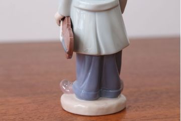 アンティーク雑貨　美品・リヤドロ(LLADRO)少年ピエロ(ヴァイオリン)・箱付き
