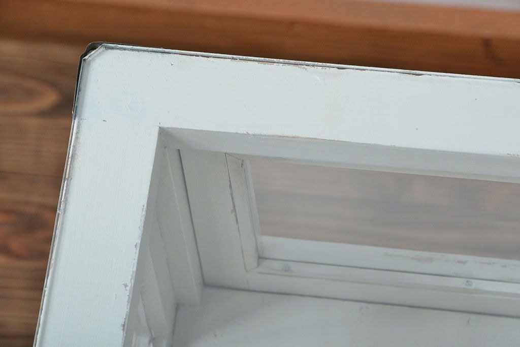 レトロ家具　昭和レトロ　キャスター付き!古いペイントガラスケース