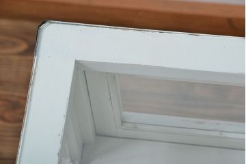 レトロ家具　昭和レトロ　キャスター付き!古いペイントガラスケース