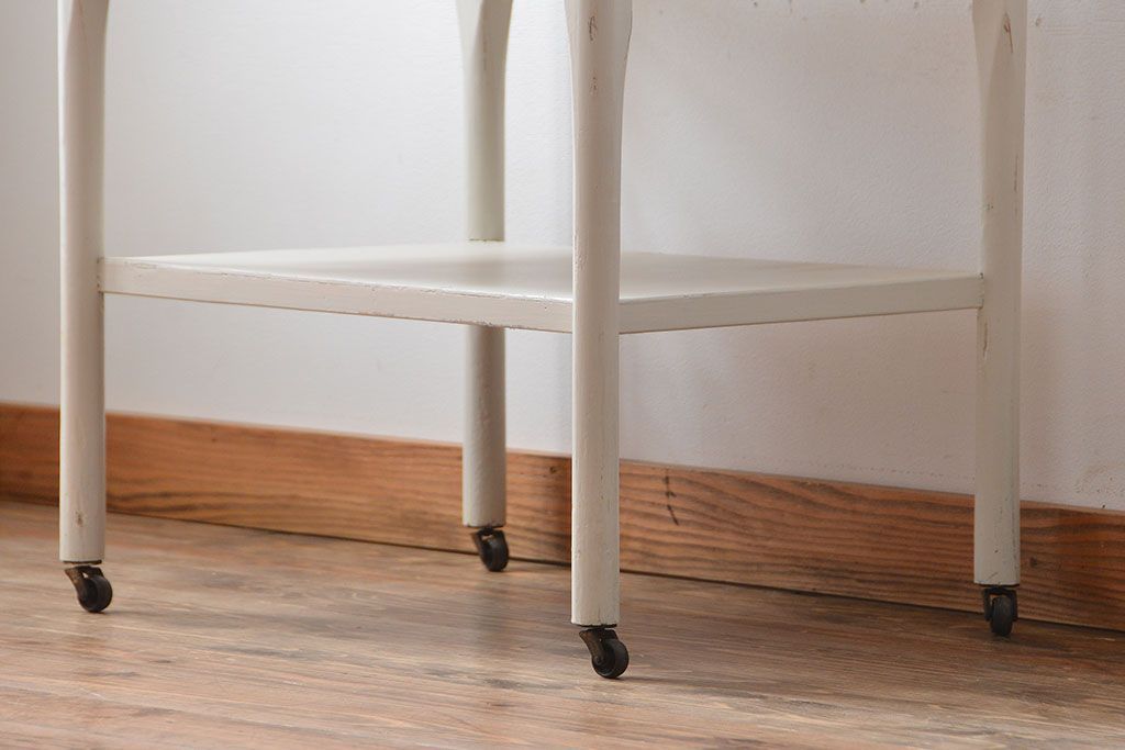 レトロ家具　昭和レトロ　キャスター付き!古いペイントガラスケース