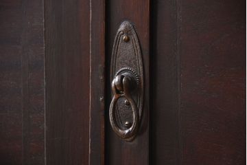 アンティーク家具　イギリスアンティーク　大理石天板の小ぶりなサイドボード