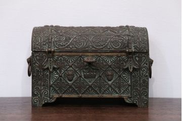 アンティーク雑貨　アンティーク　フランス製　MaxLeVerrier　ブロンズ宝箱(BOX)