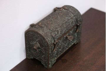 アンティーク雑貨　アンティーク　フランス製　MaxLeVerrier　ブロンズ宝箱(BOX)