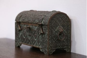 アンティーク雑貨　アンティーク　フランス製　MaxLeVerrier　ブロンズ宝箱(BOX)