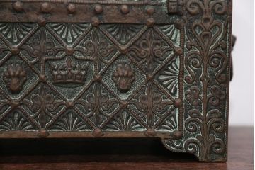 アンティーク雑貨　アンティーク　フランス製　MaxLeVerrier　ブロンズ宝箱(BOX)