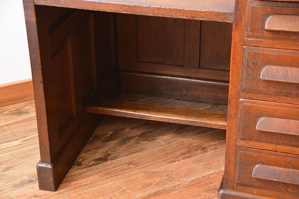 アンティーク家具　和製アンティーク　古いナラ材の重厚で上質な高級片袖机