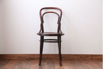 アンティーク家具　アンティーク　ポーランドAPM社製おしゃれなバルーンバックベントウッドチェア