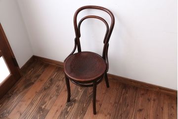 アンティーク家具　アンティーク　ポーランドAPM社製おしゃれなバルーンバックベントウッドチェア