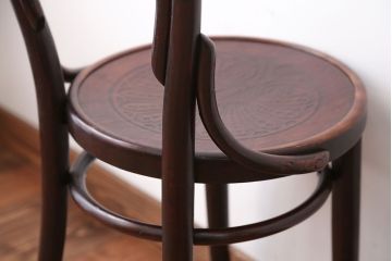 アンティーク家具　アンティーク　THONET(トーネット)社製バルーンバックベントウッドチェア(2)