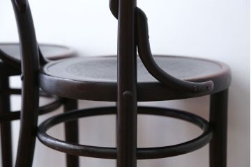 アンティーク家具　アンティーク　Mundus&JJKohn社(ムンダス&JJコーン)社のベントウッドチェア2脚セット