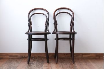 アンティーク家具　アンティーク　THONET(トーネット)社製バルーンバックベントウッドチェア2脚セット