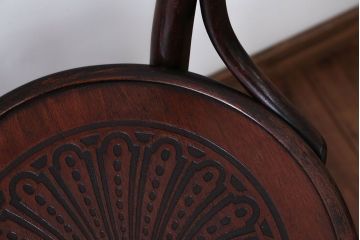 アンティーク家具　アンティーク　THONET(トーネット)社製バルーンバックベントウッドチェア2脚セット